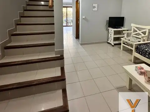 Departamento 9 ambientes con 7 baños