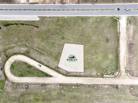 Lote en el excelente barrio privado Developer Aqua