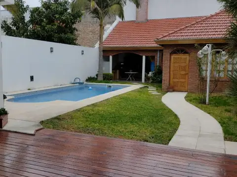 Casa en Venta en Ramos Mejía, USD 450.000
