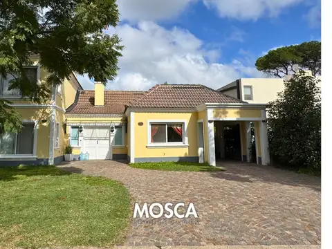 Casa en El Casco de Moreno