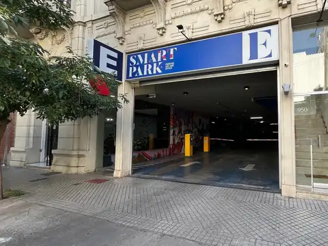 VENTA - COCHERAS - CENTRO