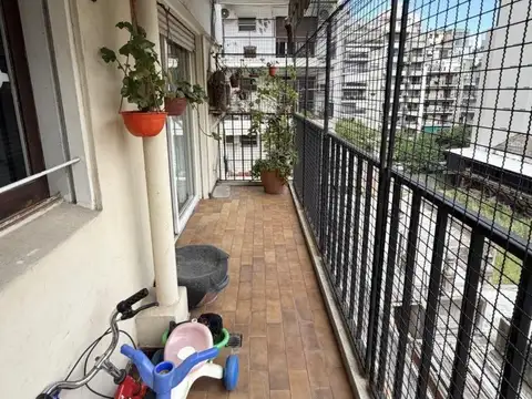 Departamento 4 ambientes con 2 baños