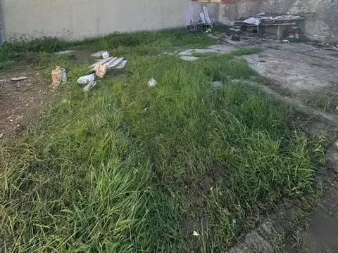 Casa - Alquiler - Argentina, La Matanza - Santa Catalina 5695