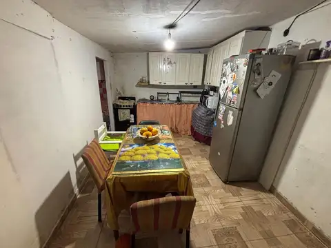 Depto Tipo Casa en Venta 40 años