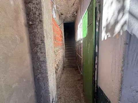 Depto Tipo Casa 2 ambientes con 1 baño