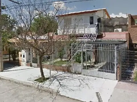 Casa en venta - 3 Dormitorios 3 Baños - Córdoba
