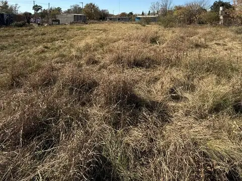 Avenida Domingo Faustino Sarmiento 400