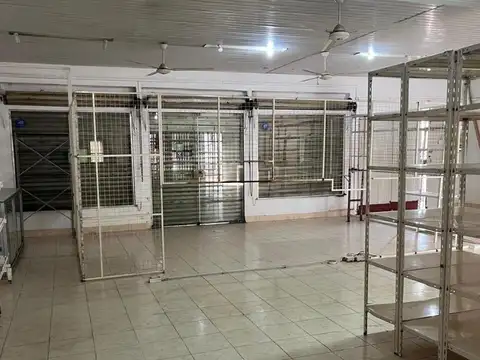 LOCAL EN VENTA EN BARRIO LA ARGENTINA! EXCELENTE OPORTUNIDAD