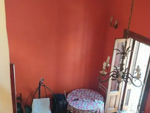Casa en venta - 3 Dormitorios 2 Baños - 310Mts2 - Parque Patricios