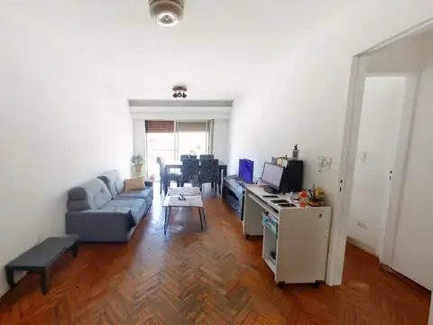 Depto. de 3 ambientes con cochera fija cubierta en excelente ubicación - Tucuman 1600