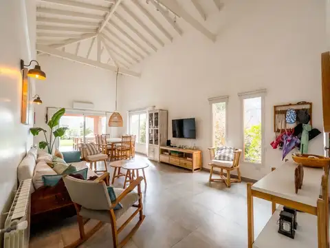 VENTA CASA EN 1 PLANTA -  PUERTOS DEL LAGO