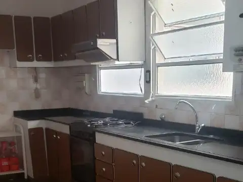 Departamento en Alquiler 50 años
