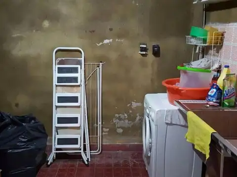 PH 5 AMB - PB AL FONDO - JARDÍN, LAVADERO Y FONDO - C/ RENTA