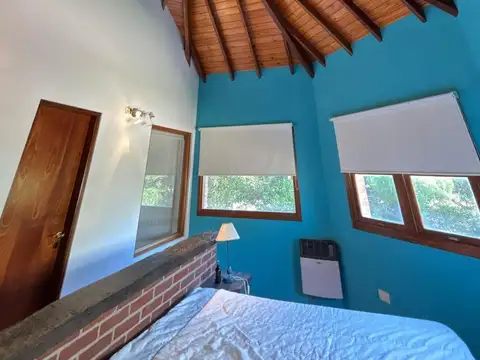 Casa en venta - 4 Dormitorios 3 Baños - Villa Gesell