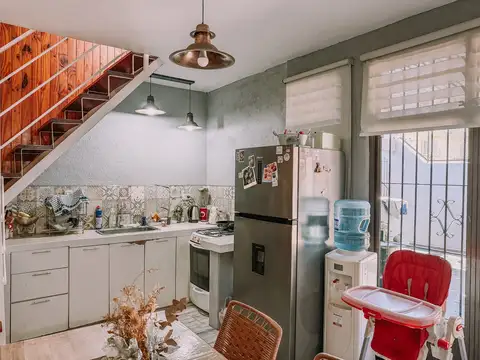 Depto Tipo Casa en Venta en Lanus Oeste, USD 129.999