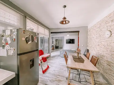 Depto Tipo Casa en Venta de 4 dormitorios