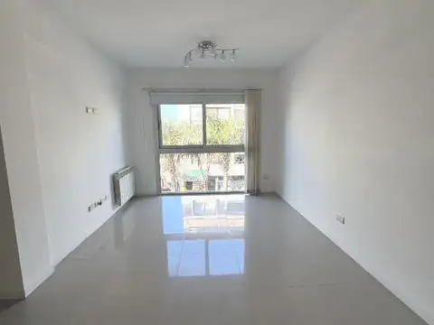 Departamento 3 ambientes en venta en Ituzaingo