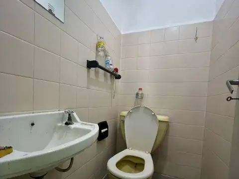 LOCAL DE 40M2 SOBRE AV. MITRE