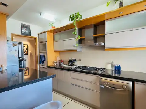 Avenida Pellegrini 600, Piso 13