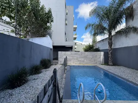 Departamento en Alquiler con 1 cocheras