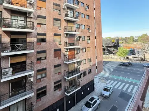 Oficina en Alquiler 28 años