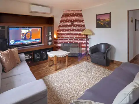 Calle el Dorado 100