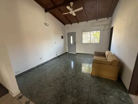 Pedernera 800, Piso 1