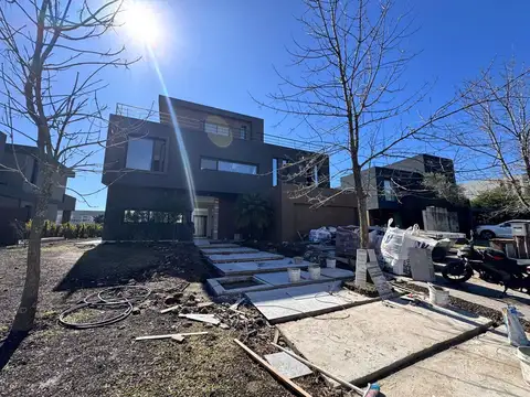 Casa  en Venta en El Yacht, Nordelta, Tigre