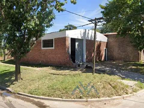 Venta Galpón 150 m² Ex Taller Mecánico en Av. Paraguay al 1500, Pergamino, Buenos Aires