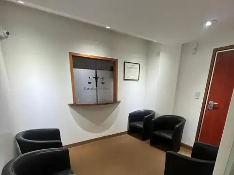 12 e/ 46 y 47 700, Piso 1