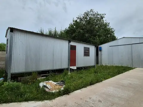 Galpón con buena ubicación