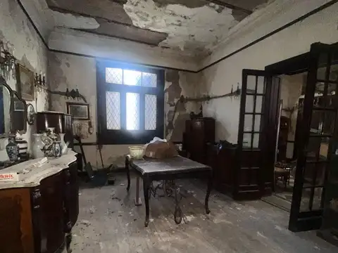 Dr. Juan Felipe Aranguren  al 2500