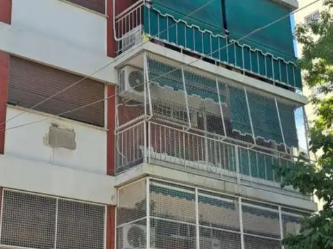 LLAVALLOL 4700, Piso 4