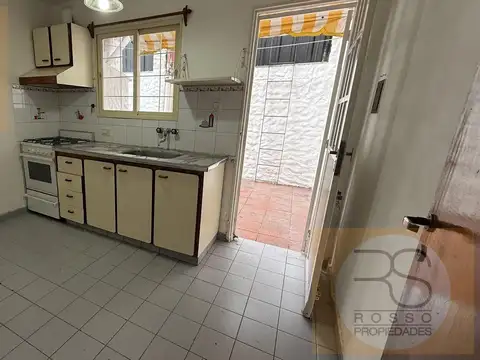 Depto Tipo Casa en Venta 25 años
