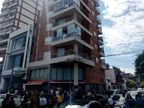 Del Valle Iberlucea 600, Piso 4º