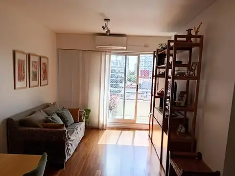 Departamento 3 ambientes con 2 baños