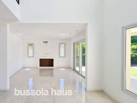 Casa a la venta lote interno barrio Vistas Puertos Escobar