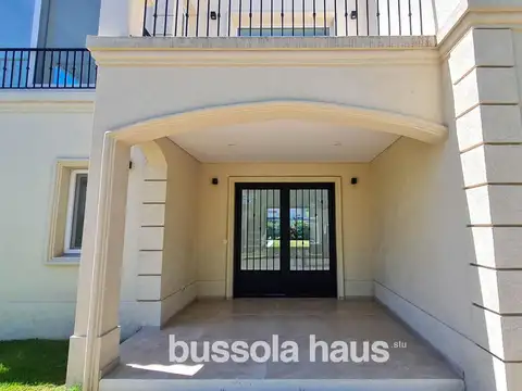 Casa en Venta al Este