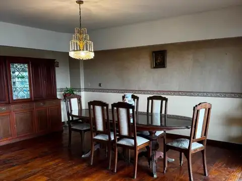 Departamento en Venta de 6 ambientes