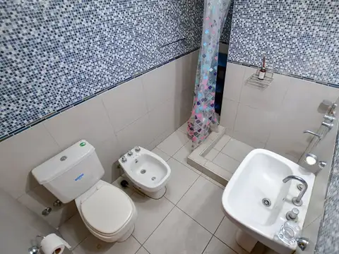 DEPARTAMENTO EN VENTA GONNET 2 DORMITORIOS.