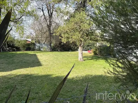 Terreno en Venta en Adrogue Chico, USD 320.000