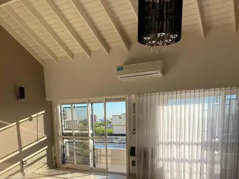 4 amb con balcón cochera y baulera - depto en duplex en Villa Devoto APTO CREDITO
