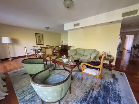 Departamento en Venta de 5 dormitorios