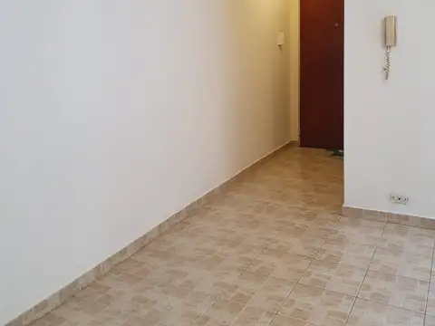 Dr J Jose Paso 1700, Piso PB