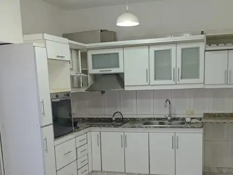 Casa en Alquiler en San Justo, USD 3.000