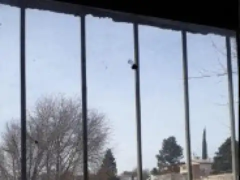 Casa 2 ambientes con 1 baño