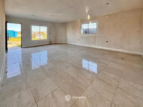 Casa 3 ambientes con 2 baños