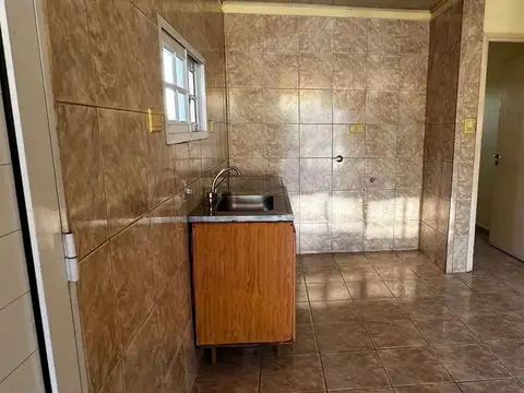 ALQUILER DEPARTAMENTO DUPLEX /SERVICIOS