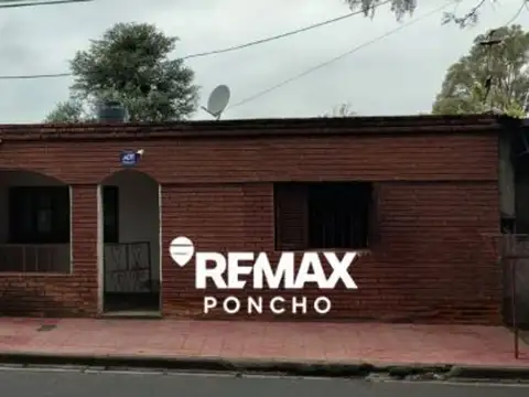 SE VENDE CASA AMPLIA  A METROS DE AV BELGRANO CAP