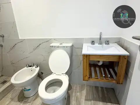 Depto Tipo Casa 2 ambientes con 1 baño